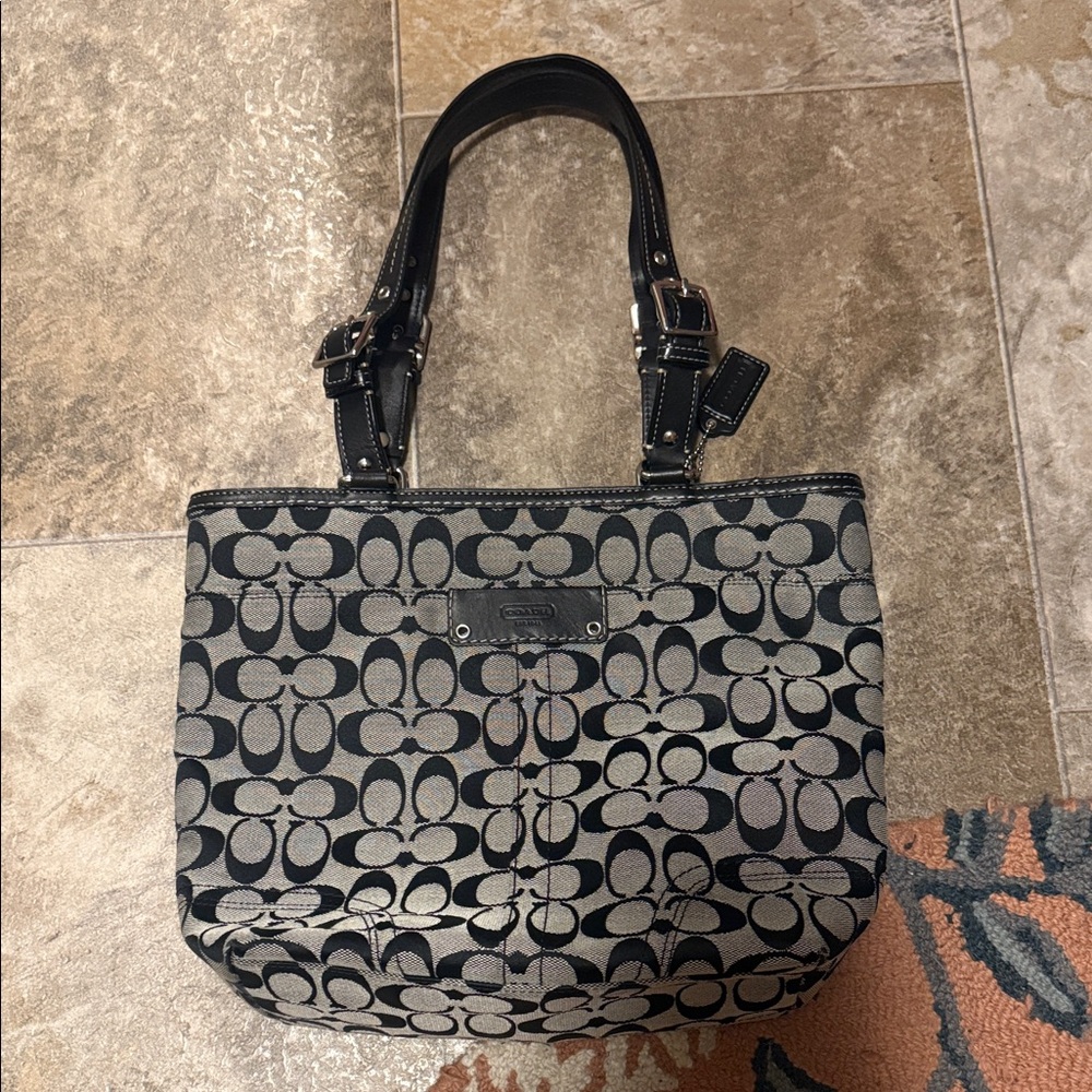 Y2K Coach Hampton Signature Jacquard & Leather Tote